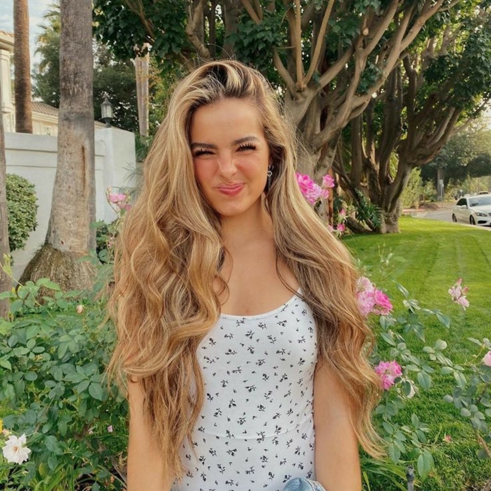 Blue Flower Aeropostale Cami Top Addison Rae - Picture 2 of 5